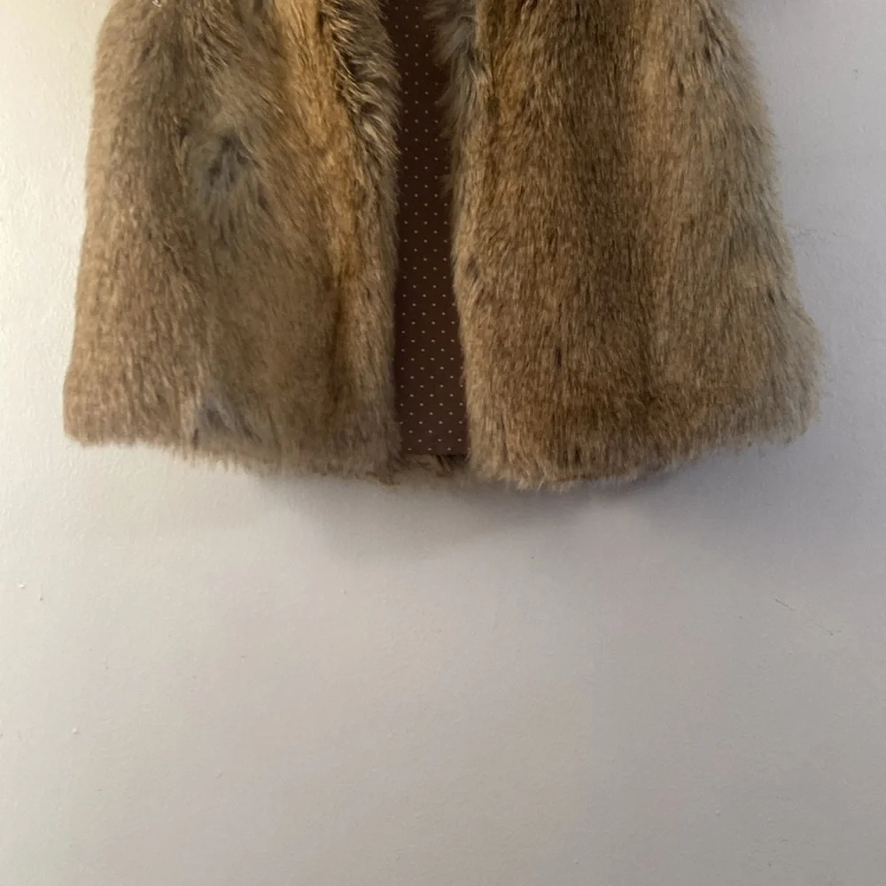 Zara Baby 2/3 Faux Fur Vest - Picture 5 of 11